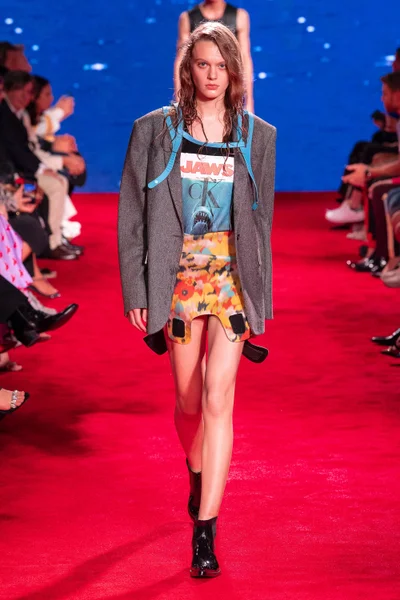 Look 6